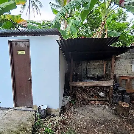 Nipaville Camphouse