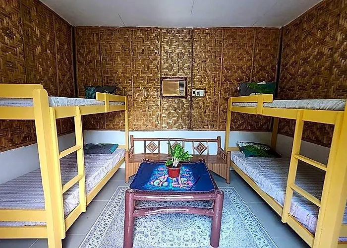 Nipaville Camphouse
